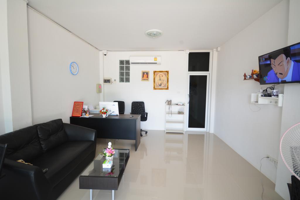 Jc Guesthouse @ Suratthani Airport Σούρατ Τανί Εξωτερικό φωτογραφία