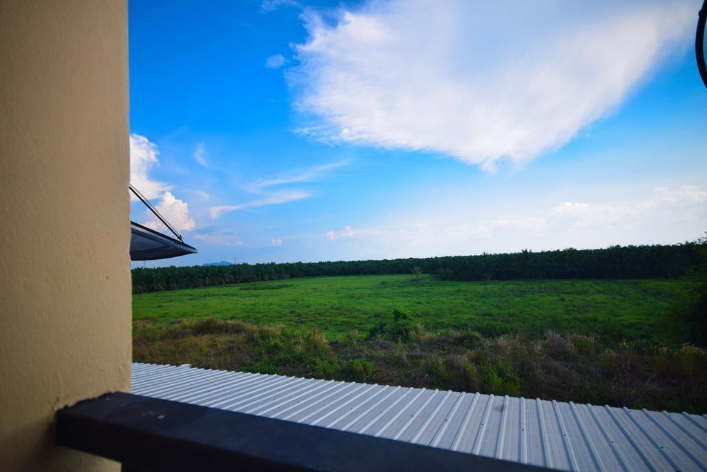 Jc Guesthouse @ Suratthani Airport Σούρατ Τανί Εξωτερικό φωτογραφία
