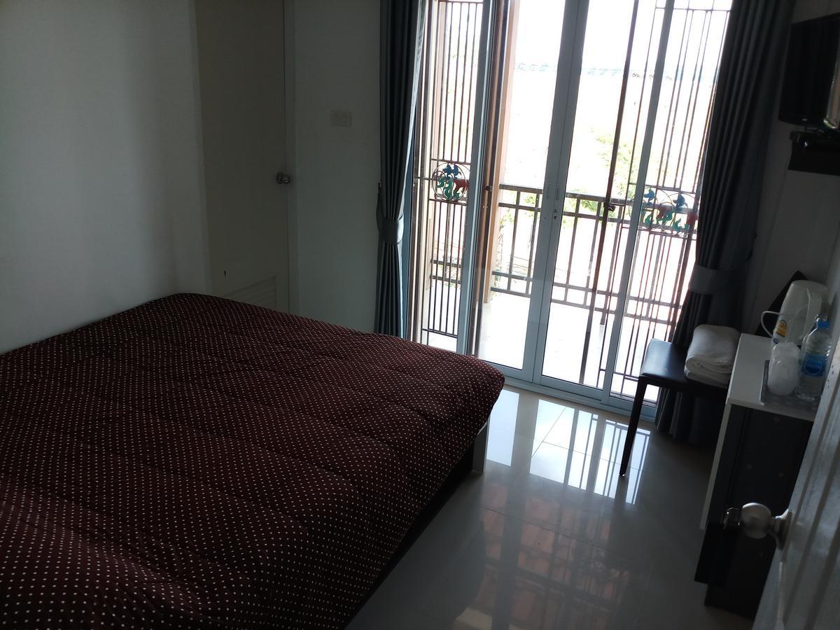 Jc Guesthouse @ Suratthani Airport Σούρατ Τανί Εξωτερικό φωτογραφία
